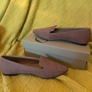 ✨mocha suede flats✨